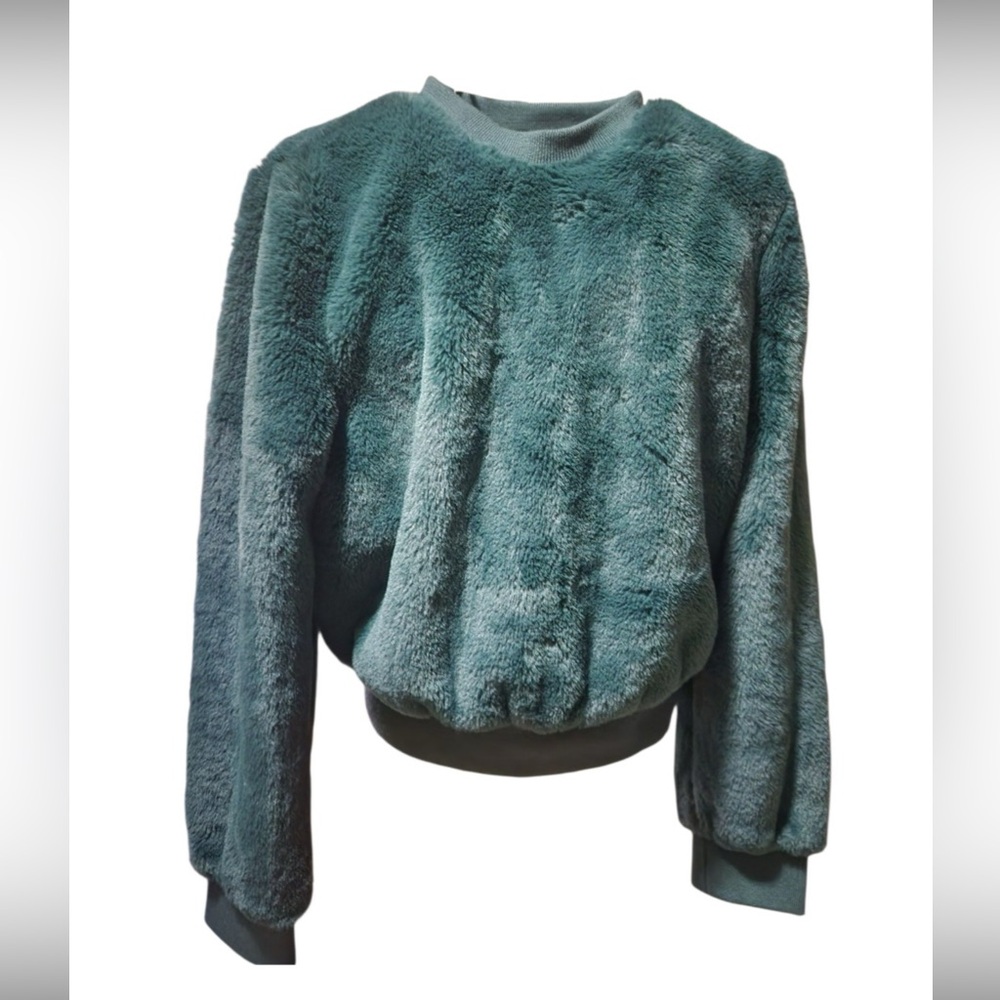 Green fur sweater